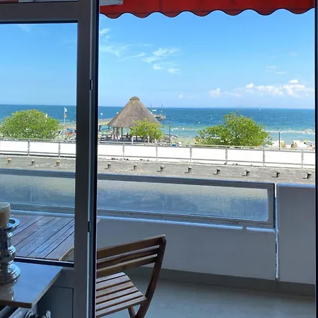 Muschelsucher * Haffkrug